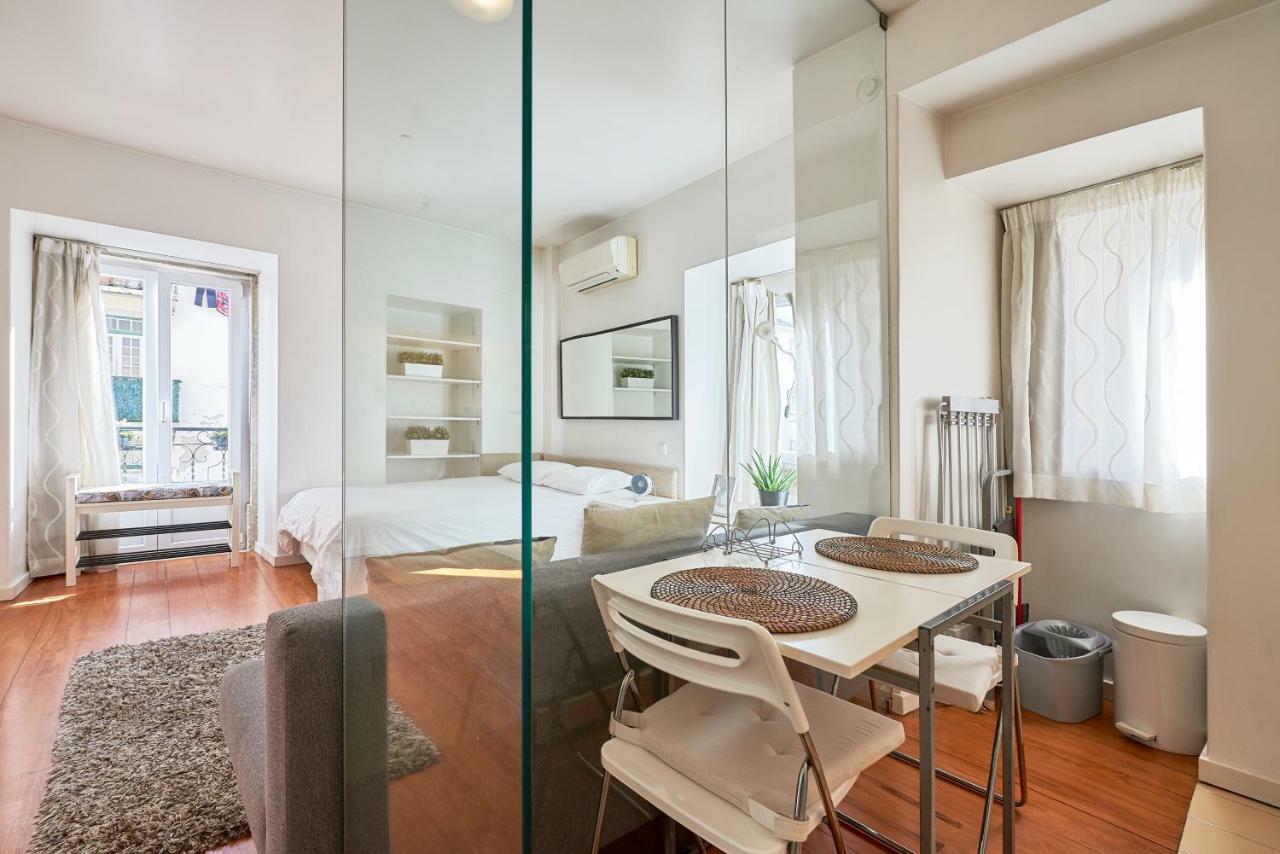 Salgadeiras Suites - Bairro Alto Lisbon Bagian luar foto