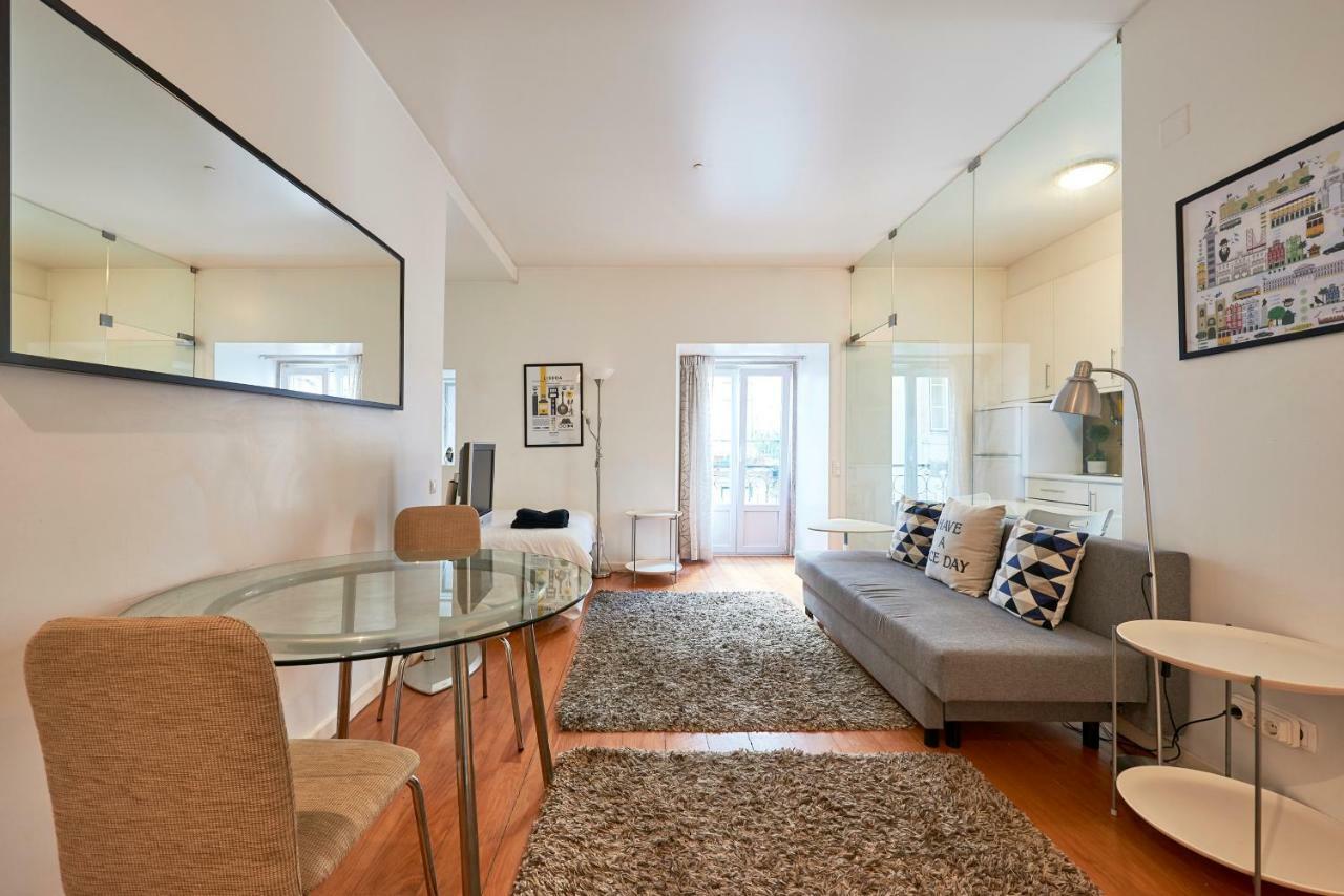 Salgadeiras Suites - Bairro Alto Lisbon Bagian luar foto